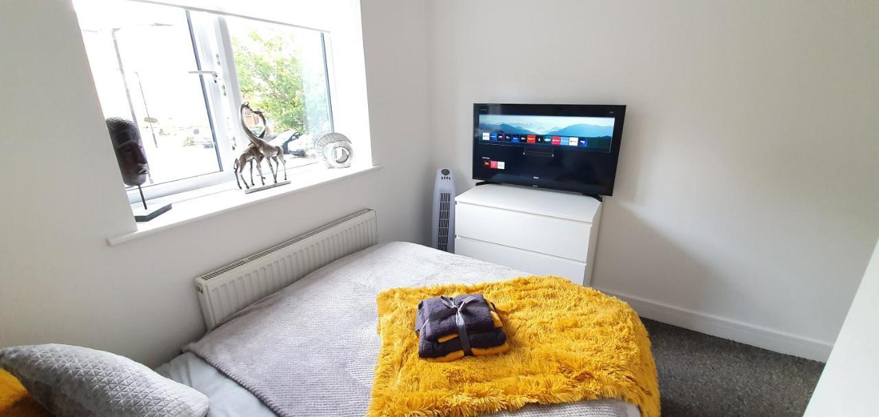 Trendy, Modern Garden Posh Peckham Apartment London Exterior photo