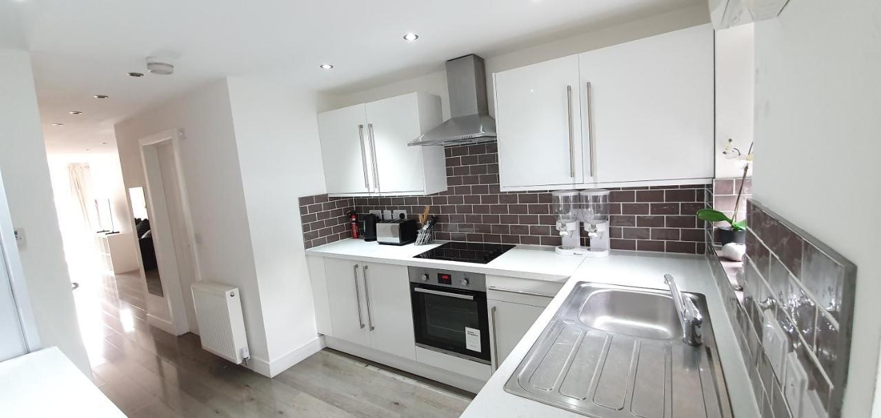 Trendy, Modern Garden Posh Peckham Apartment London Exterior photo