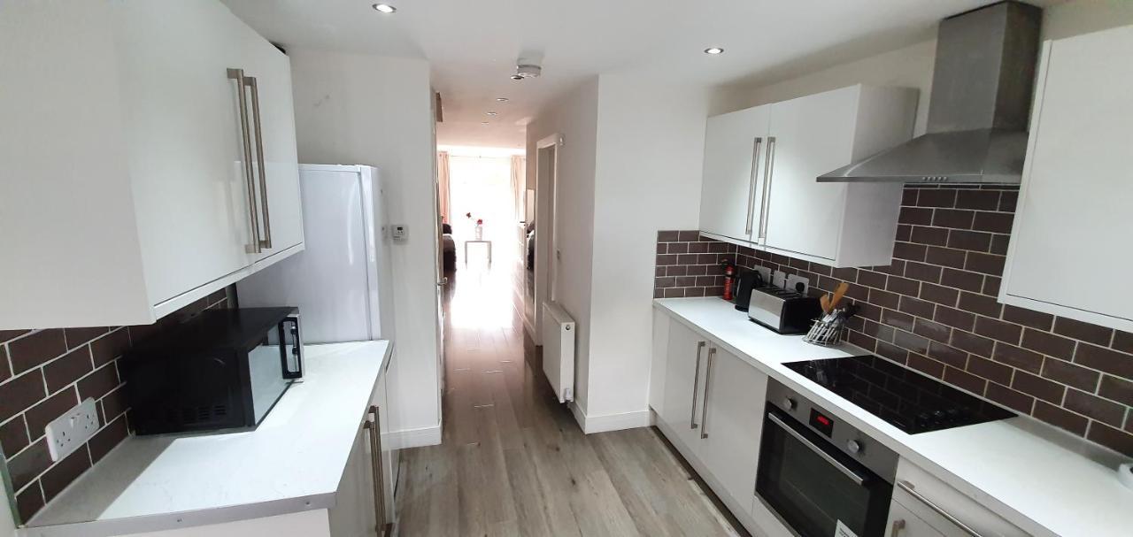 Trendy, Modern Garden Posh Peckham Apartment London Exterior photo